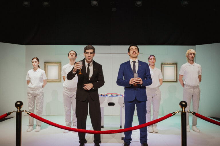 Observin aquests fills de puta